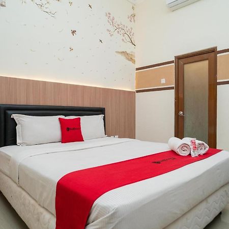 Reddoorz Syariah Near Marvel City Mall 2 Surabaya Eksteriør bilde