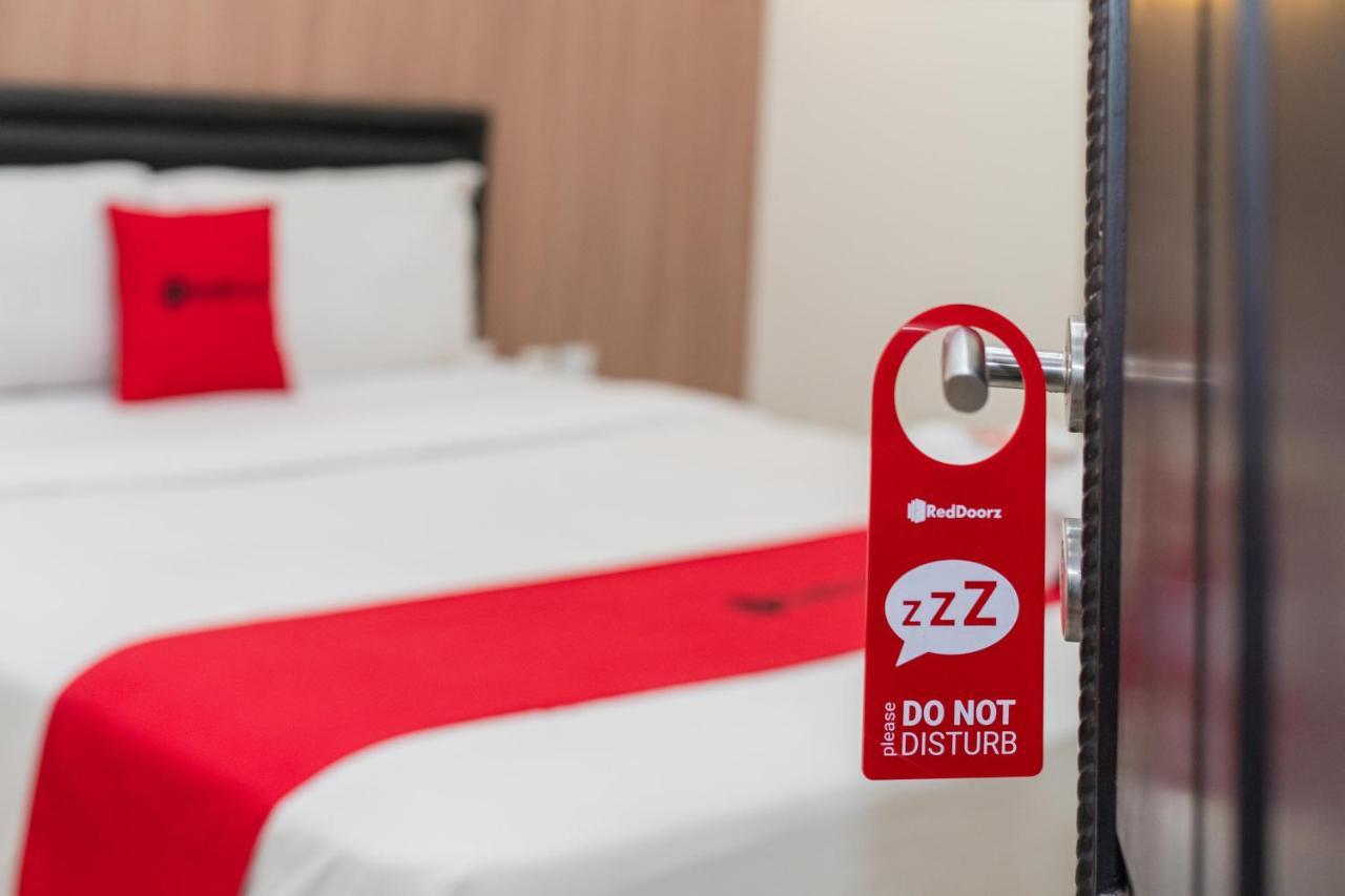 Reddoorz Syariah Near Marvel City Mall 2 Surabaya Eksteriør bilde