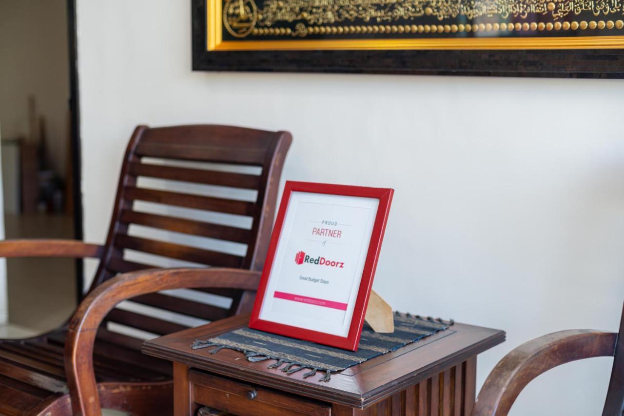 Reddoorz Syariah Near Marvel City Mall 2 Surabaya Eksteriør bilde