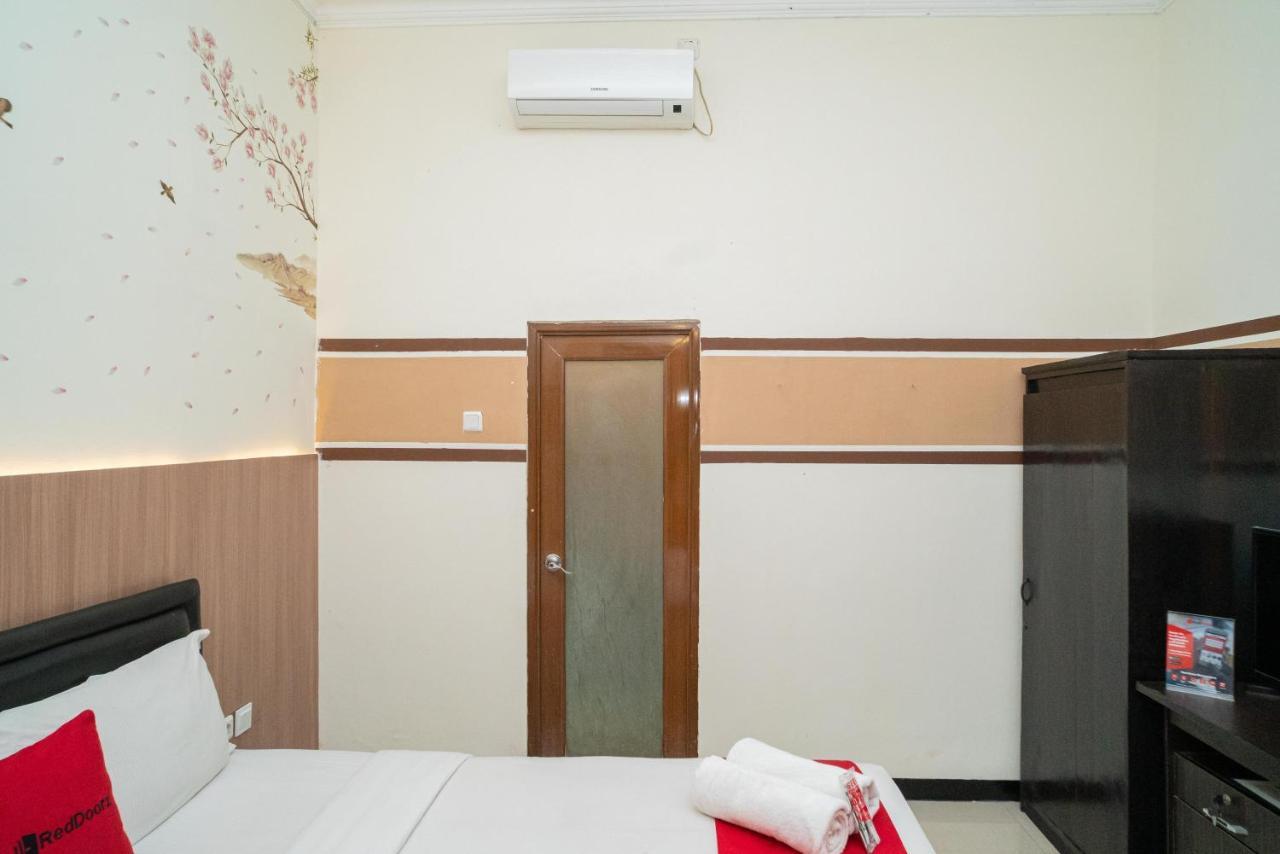 Reddoorz Syariah Near Marvel City Mall 2 Surabaya Eksteriør bilde