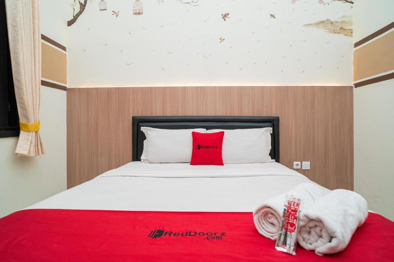 Reddoorz Syariah Near Marvel City Mall 2 Surabaya Eksteriør bilde