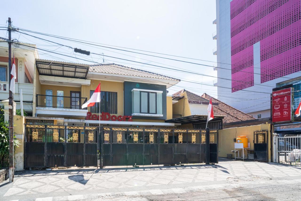 Reddoorz Syariah Near Marvel City Mall 2 Surabaya Eksteriør bilde