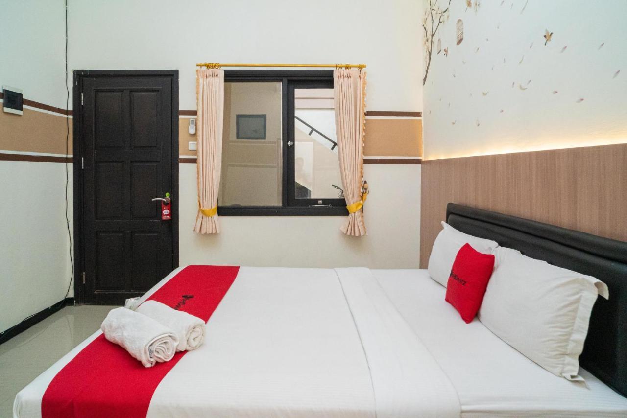 Reddoorz Syariah Near Marvel City Mall 2 Surabaya Eksteriør bilde